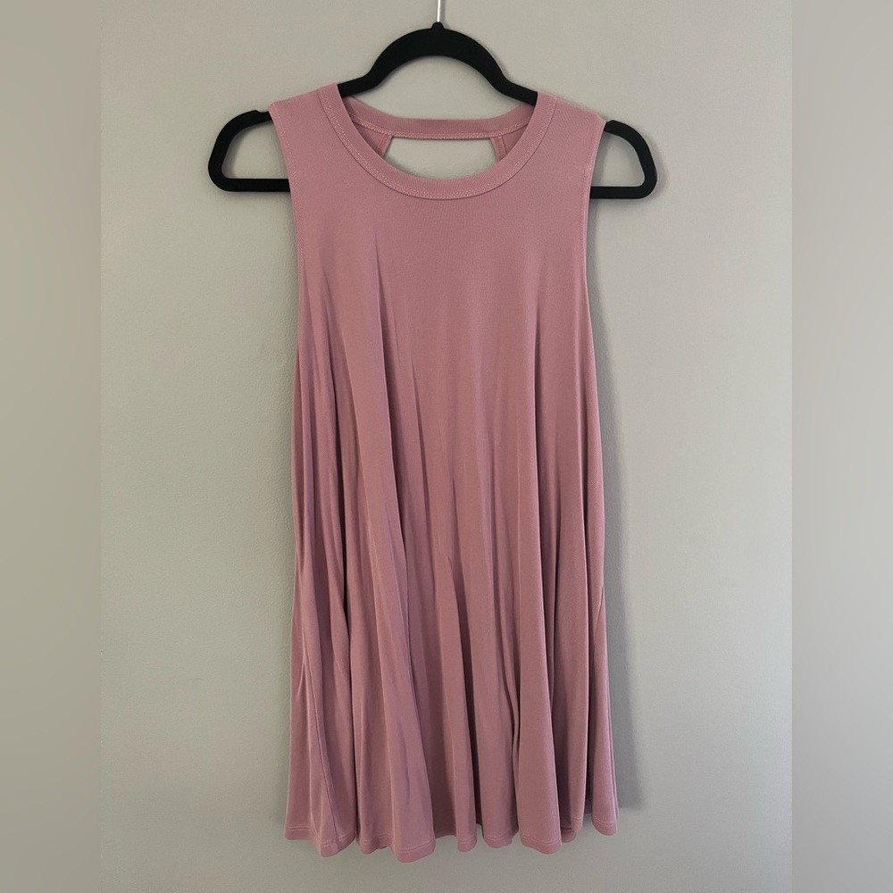 Lulu’s XS mauve-colored, flowy summer dress